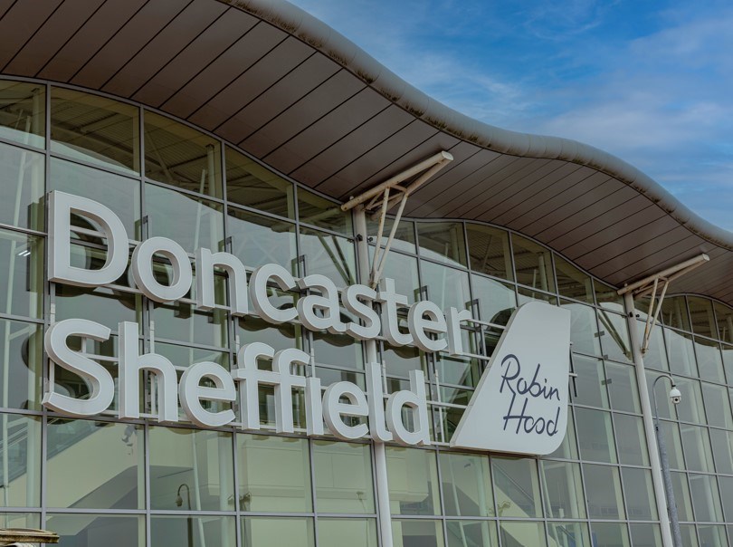 The entrance of Doncaster Sheffield Airport from the outside. 